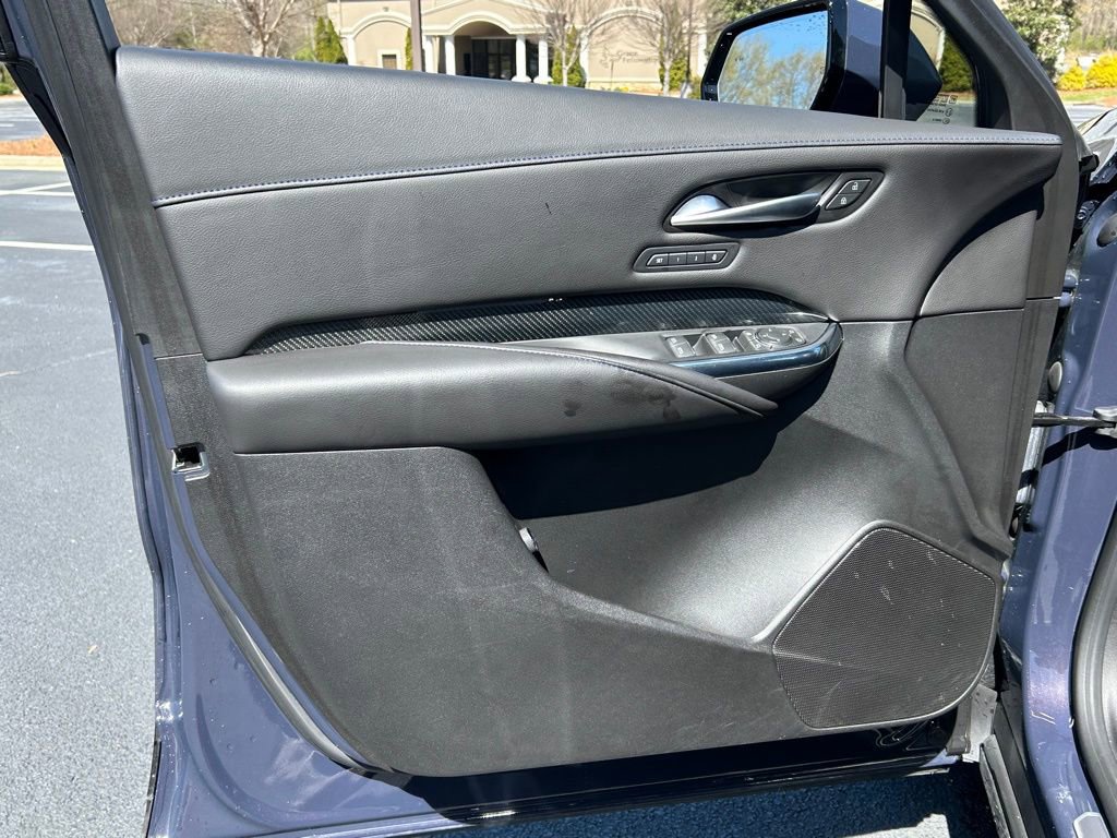 Used 2024 Cadillac XT4 Sport w/ Cold Weather Package image 55