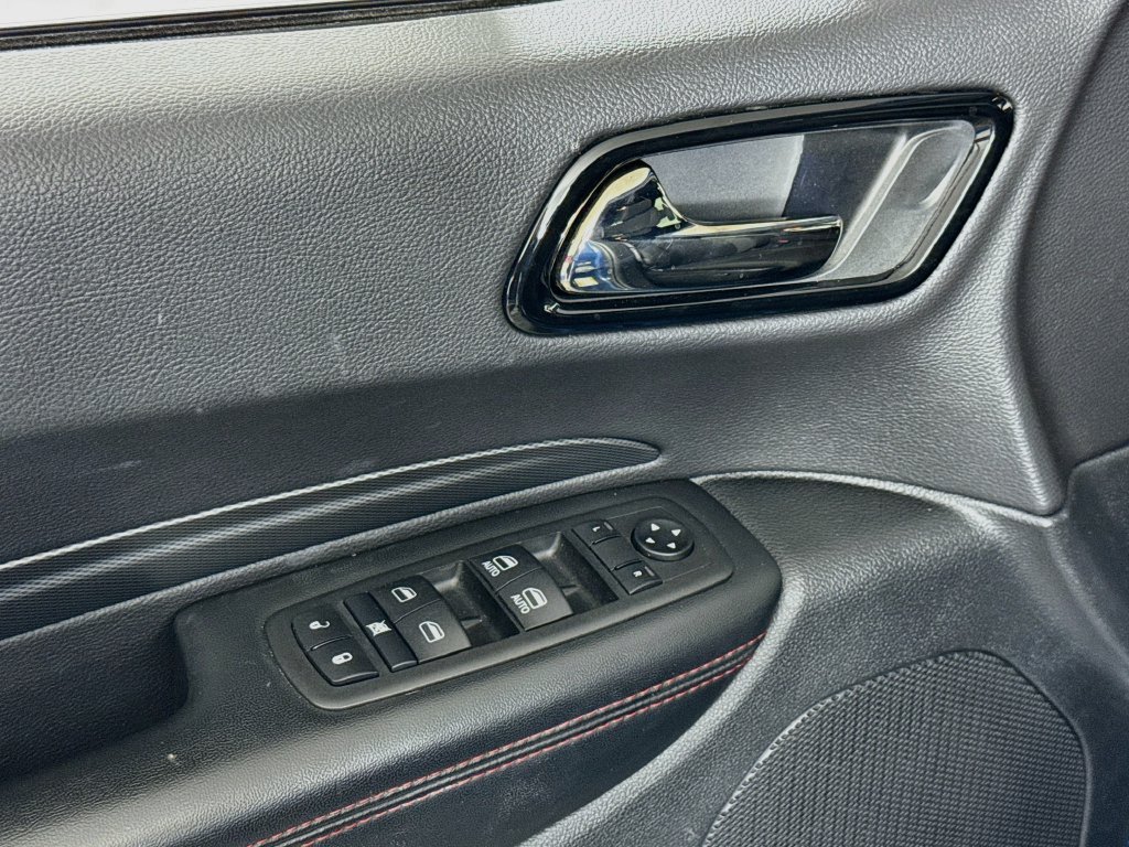 Used 2025 Dodge Durango GT AWD/4WD image 18