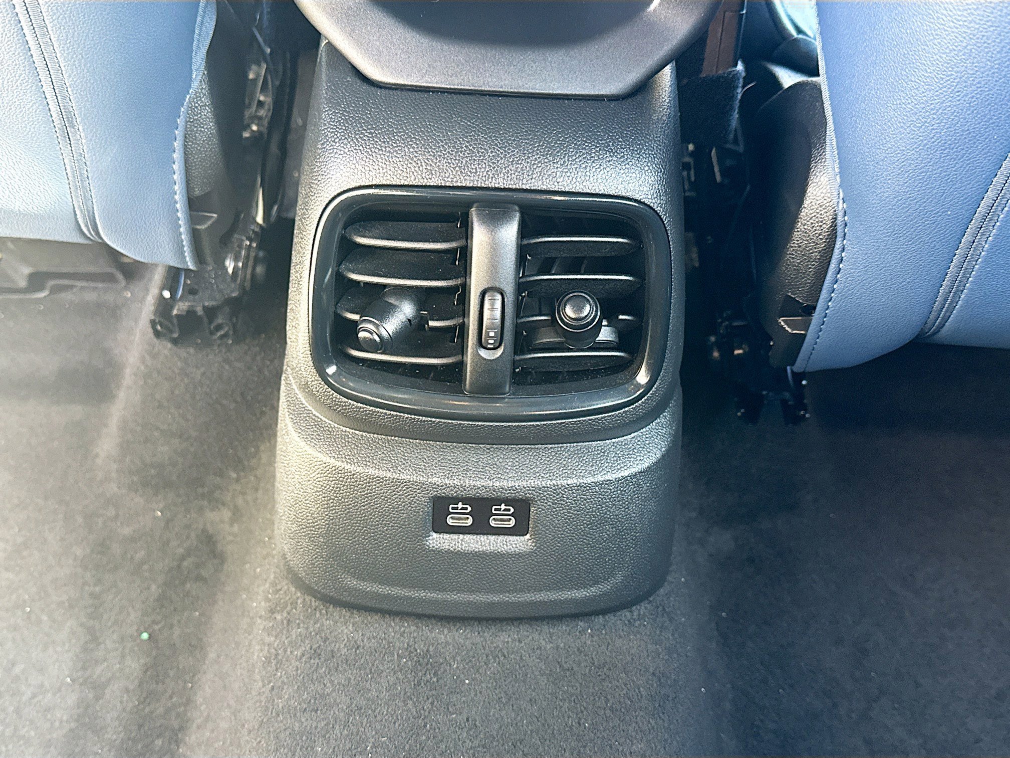 Used 2024 MINI Cooper Countryman S w/ Signature Upholstery Package image 23