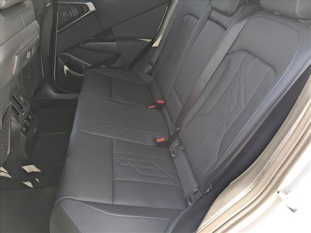 Used 2025 BMW X3 M50 w/ Premium Package image 15