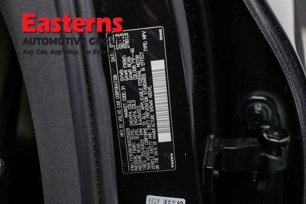 Used 2019 Volvo XC60 T5 Momentum w/ Multimedia Package image 55