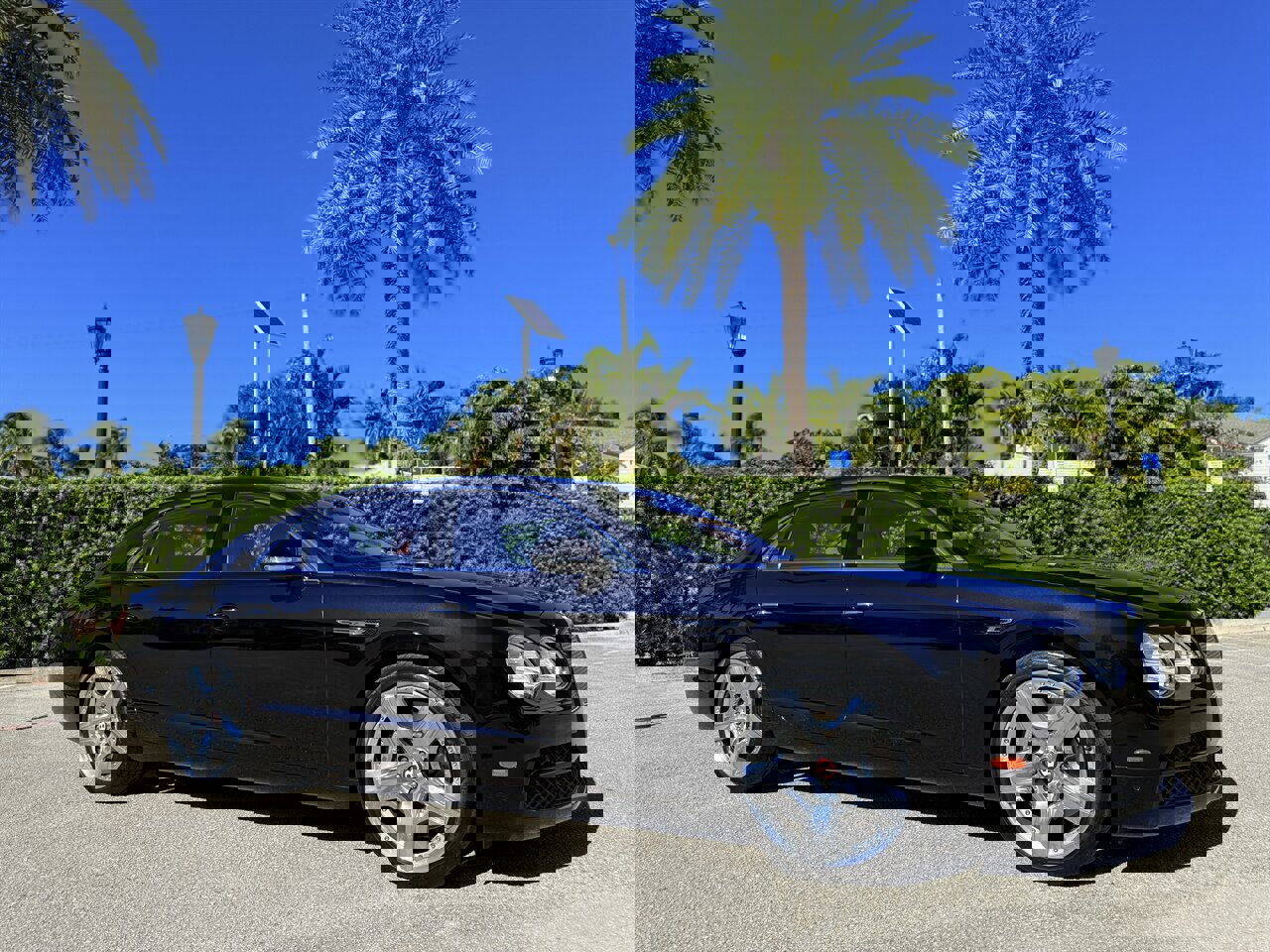 Used 2015 Bentley Flying Spur V8 image 2