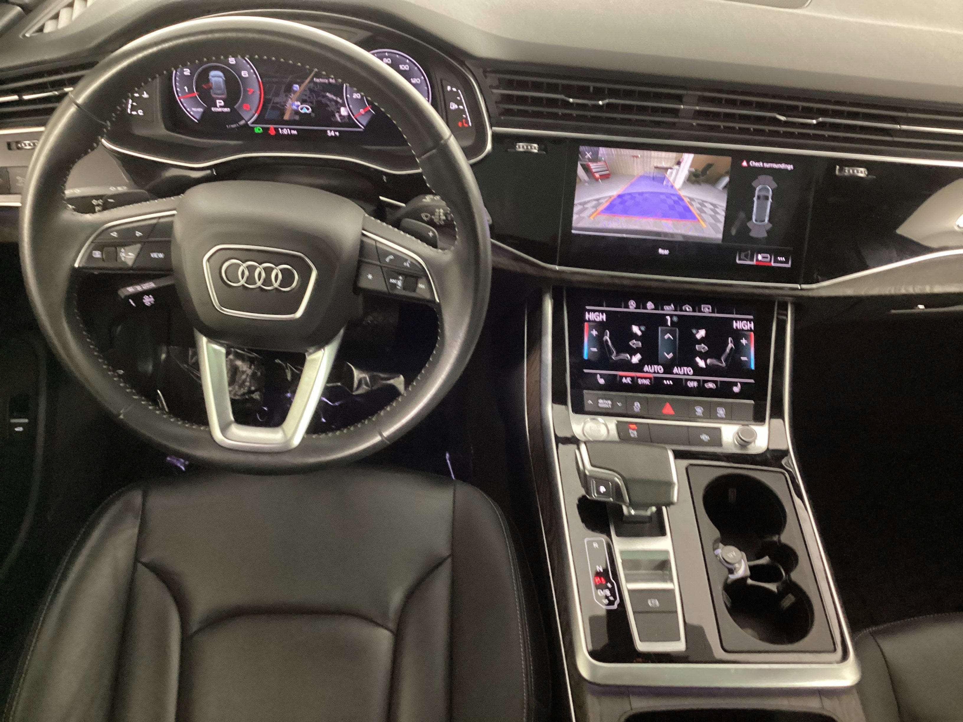 Used 2020 Audi Q8 Premium w/ Black Optic Package image 16