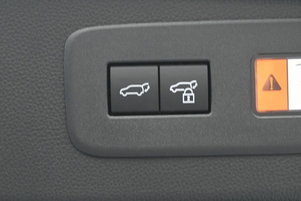 Certified 2026 Toyota Land Cruiser w/ Premium Package AWD/4WD image 36