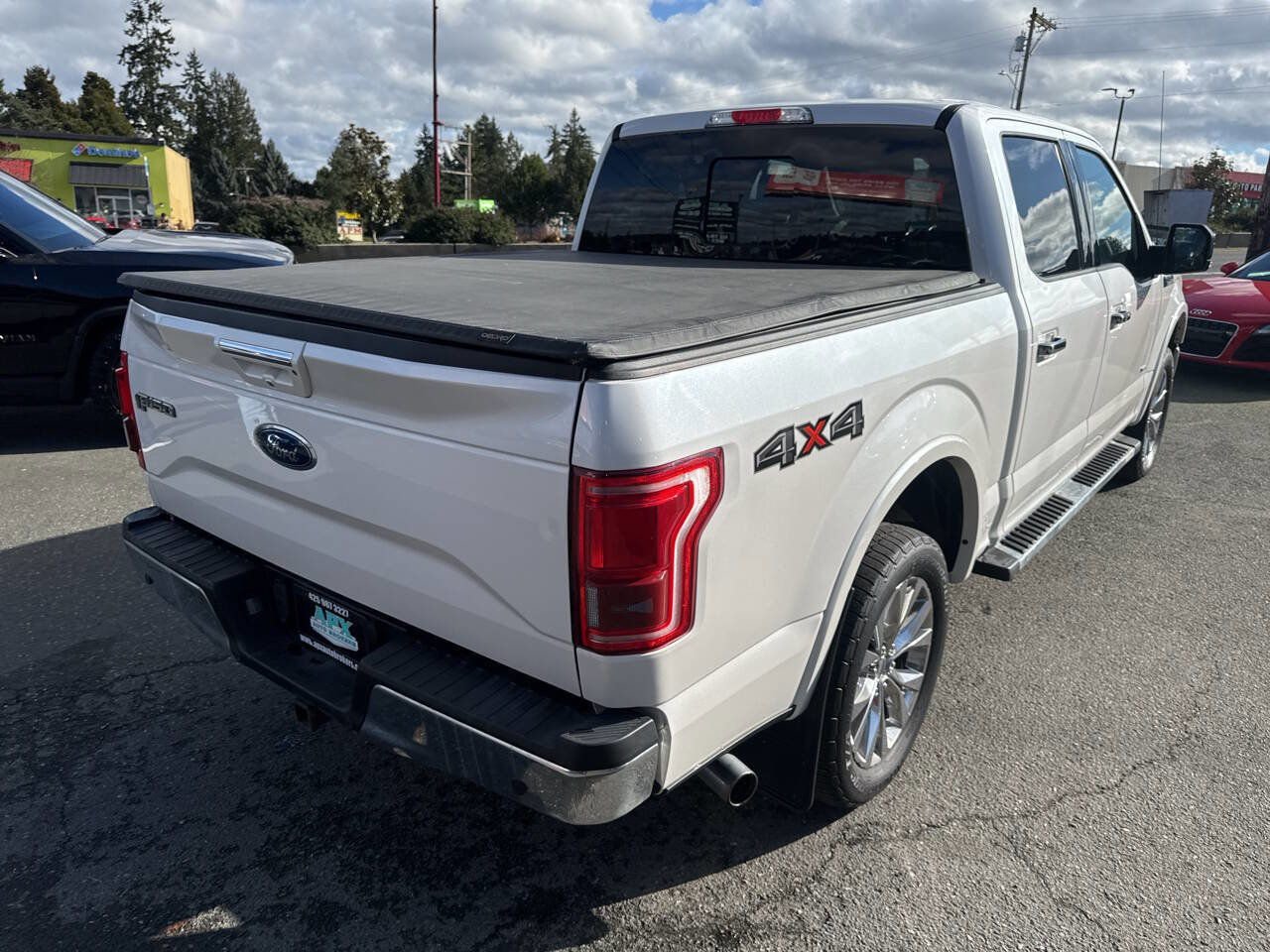 Used 2017 Ford F150 Lariat w/ Equipment Group 502A Luxury image 6