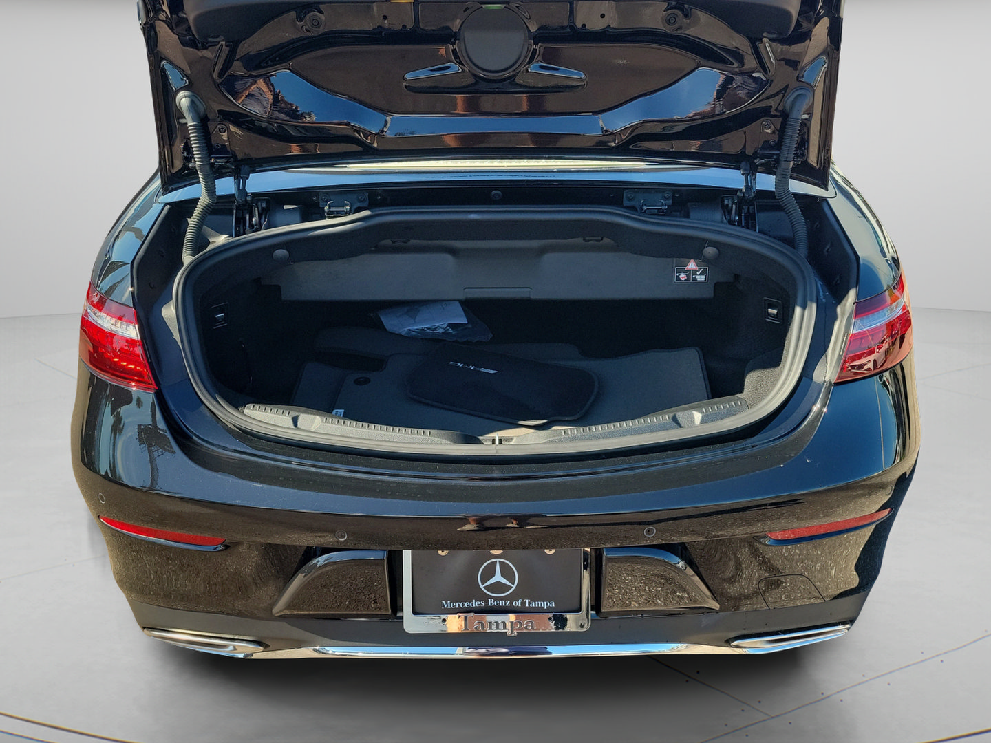 Certified 2023 Mercedes-Benz E 450 Cabriolet image 6