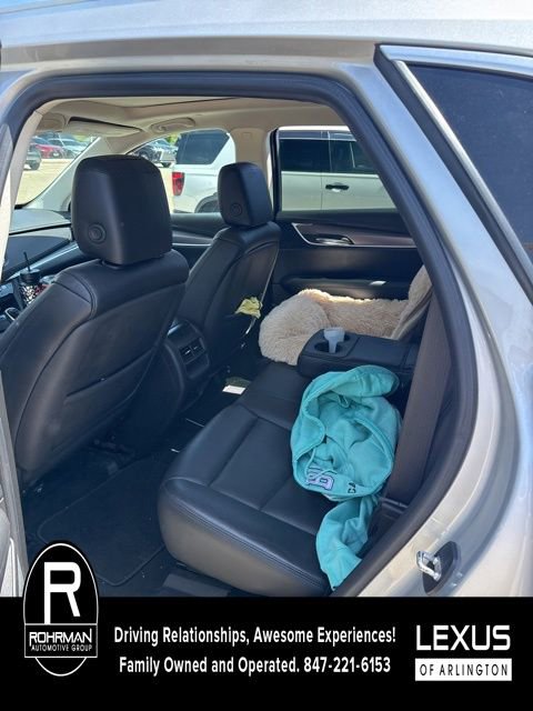 Used 2017 Cadillac XT5 Luxury w/ Driver Awareness Package AWD/4WD image 10