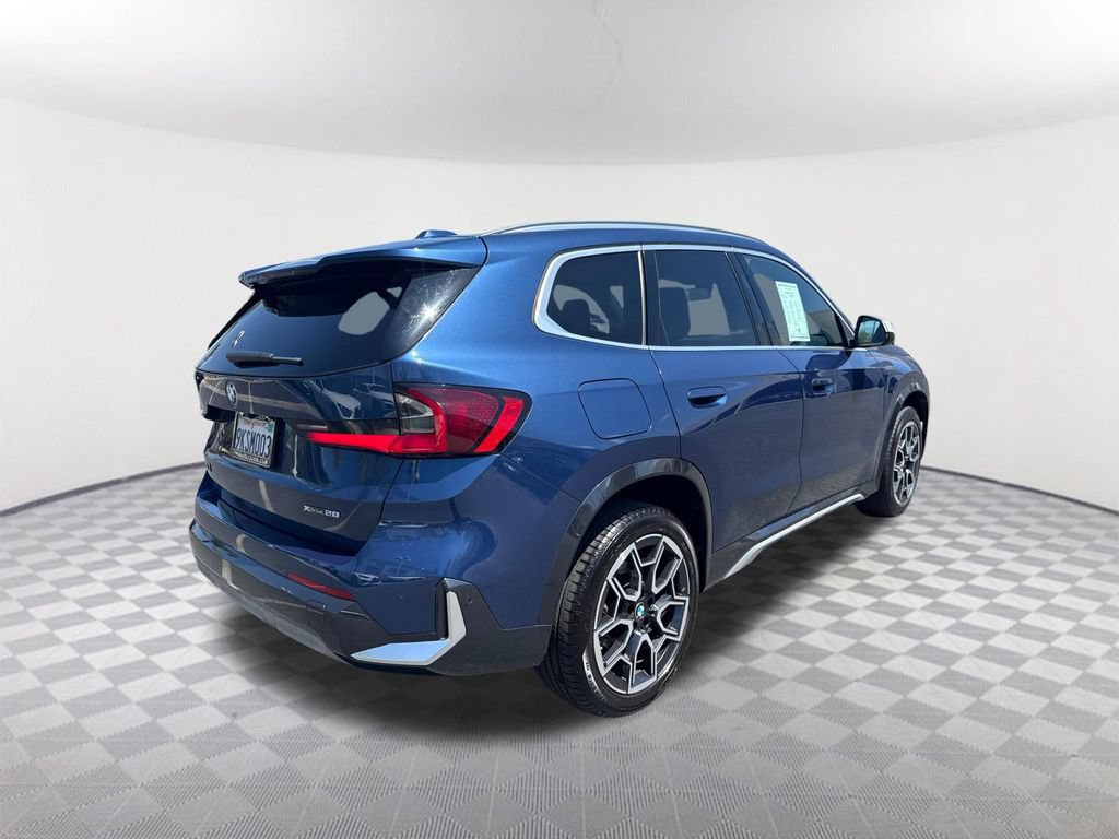Used 2023 BMW X1 xDrive28i w/ Convenience Package AWD/4WD image 4