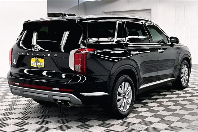 Used 2025 Hyundai Palisade SEL FWD image 12