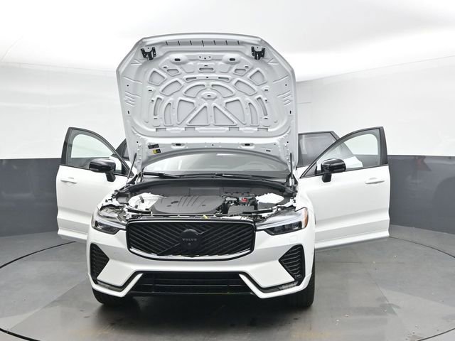 New 2026 Volvo XC60 B5 Ultra w/ Climate Package image 53
