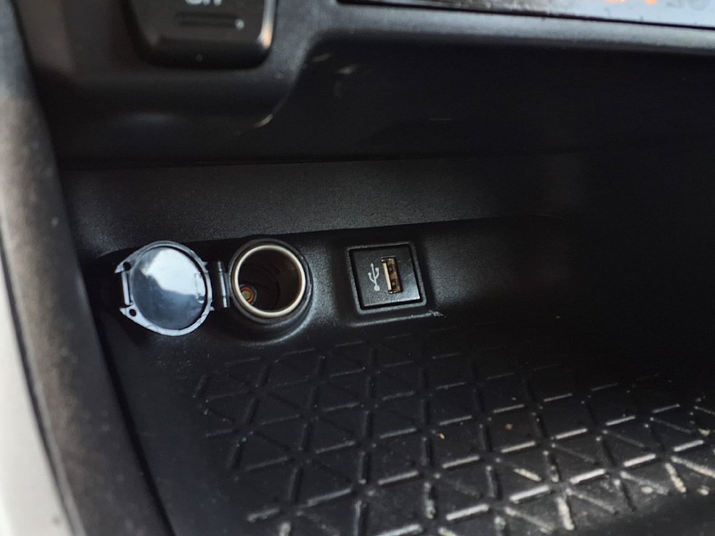 Certified 2024 Toyota RAV4 LE FWD image 12