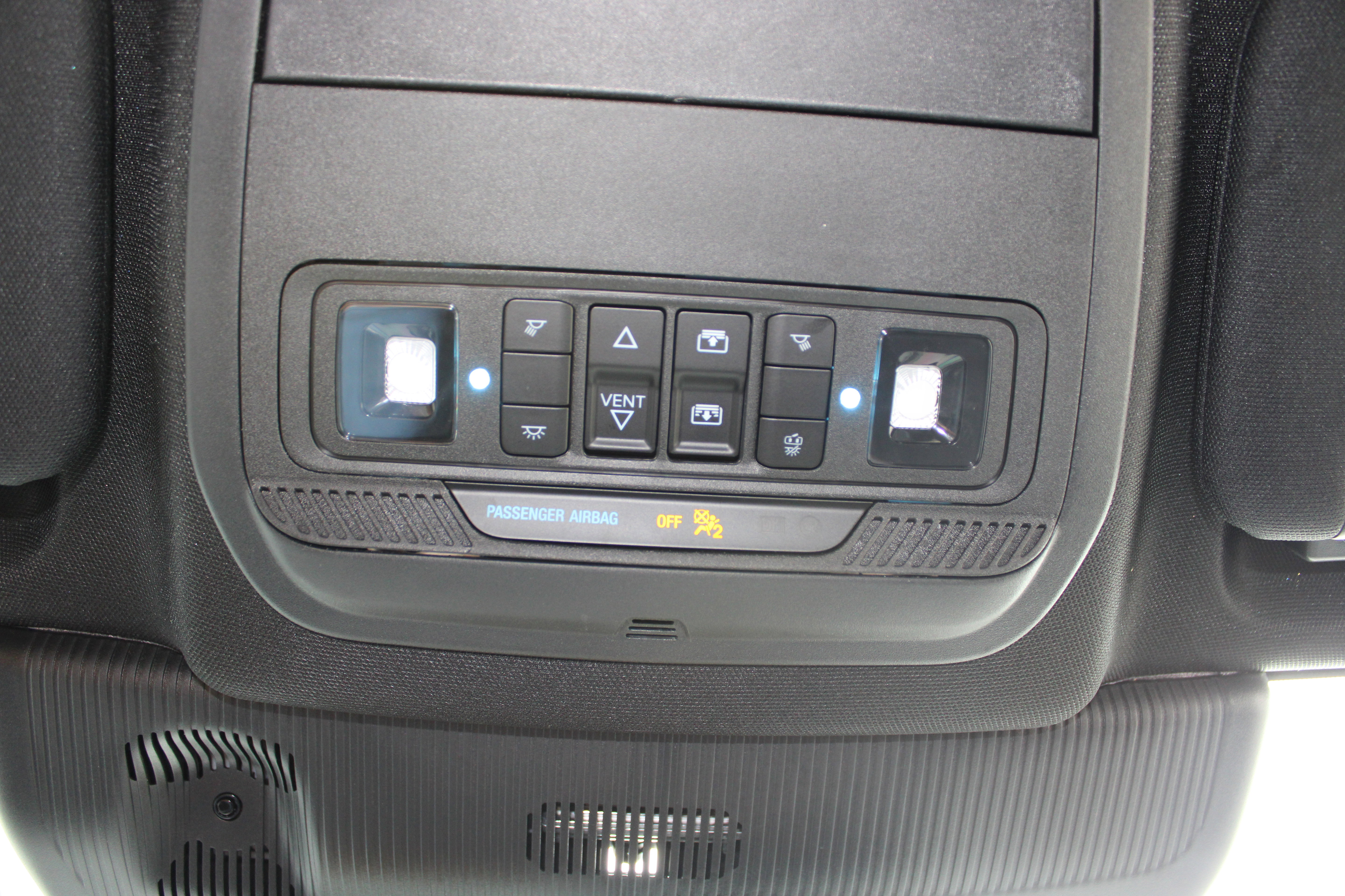 Used 2025 Ford Explorer ST image 25