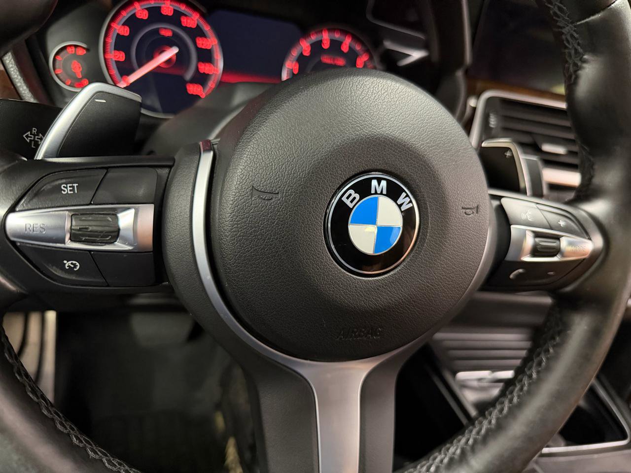 Used 2019 BMW 440i xDrive Convertible w/ M Sport Package image 24