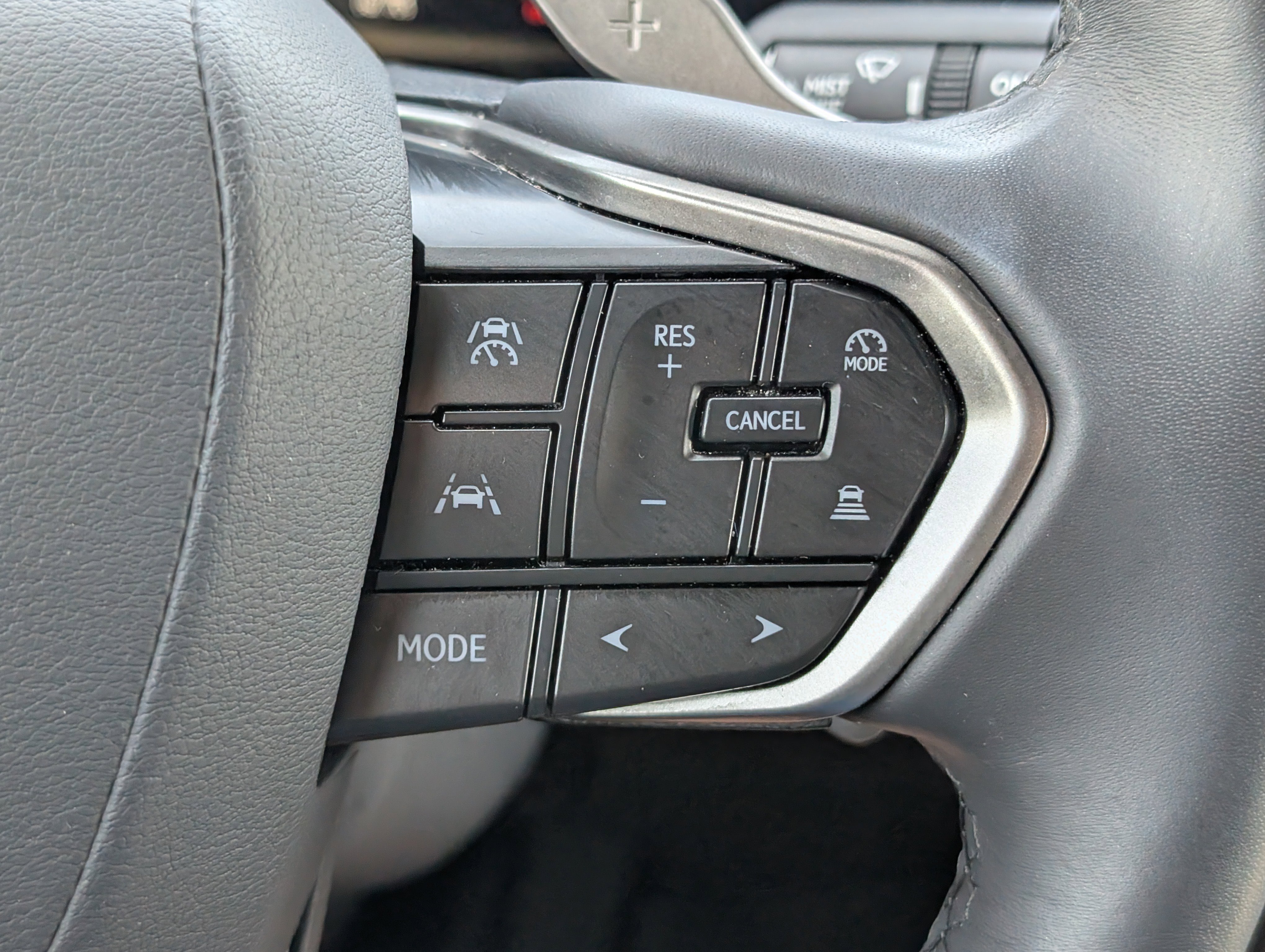 Used 2025 Lexus RX 350 FWD w/ Technology Package image 14