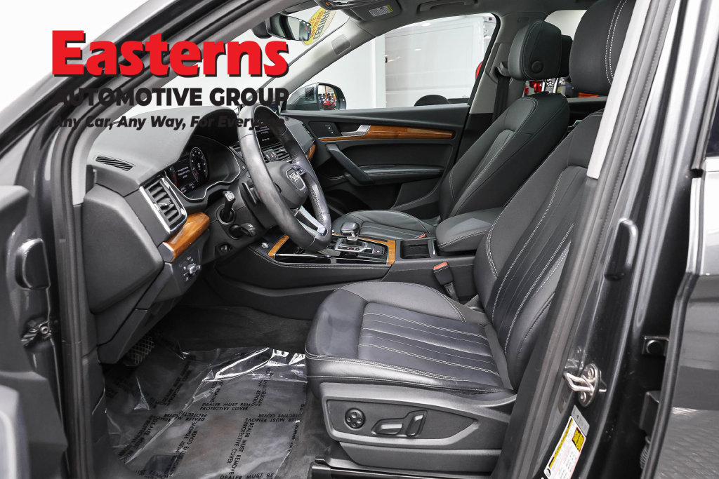 Used 2022 Audi Q5 2.0T Premium Plus w/ Premium Plus Package AWD/4WD image 15