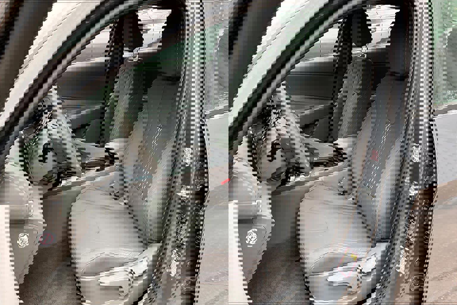 Certified 2024 Hyundai Elantra SEL image 6