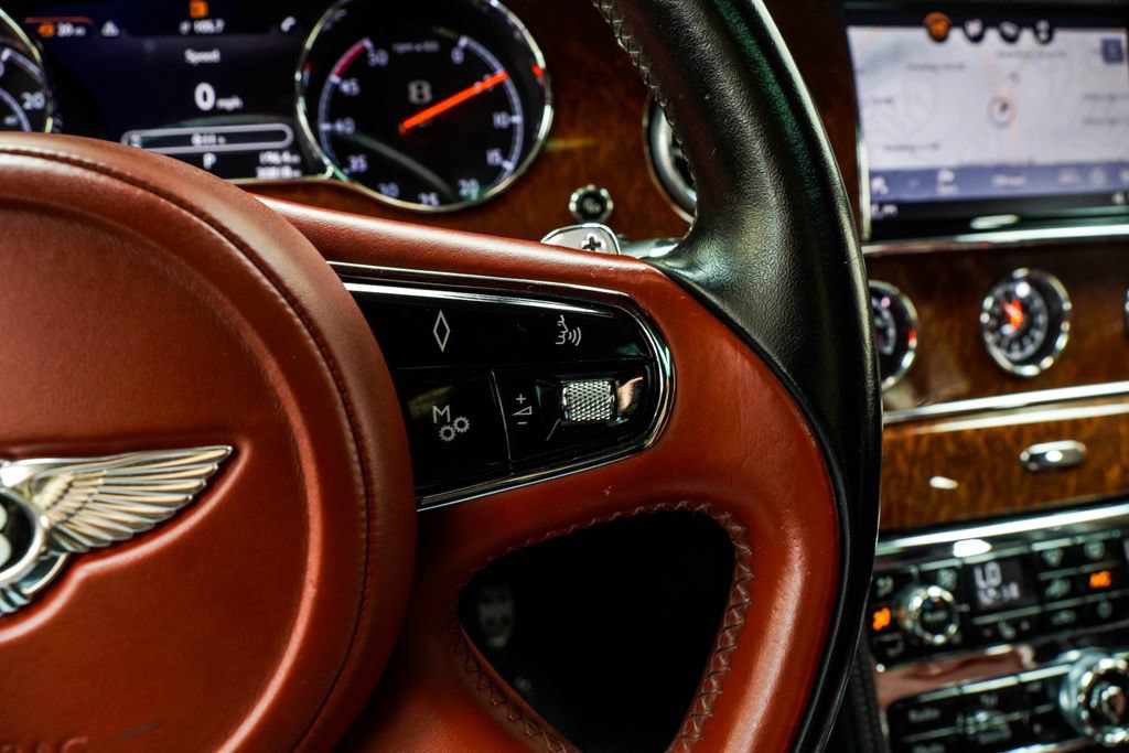 Used 2018 Bentley Mulsanne RWD image 39