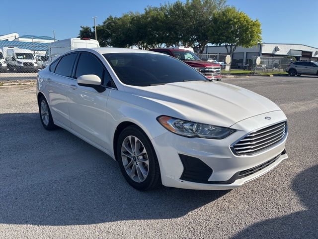 Used 2019 Ford Fusion SE FWD image 3
