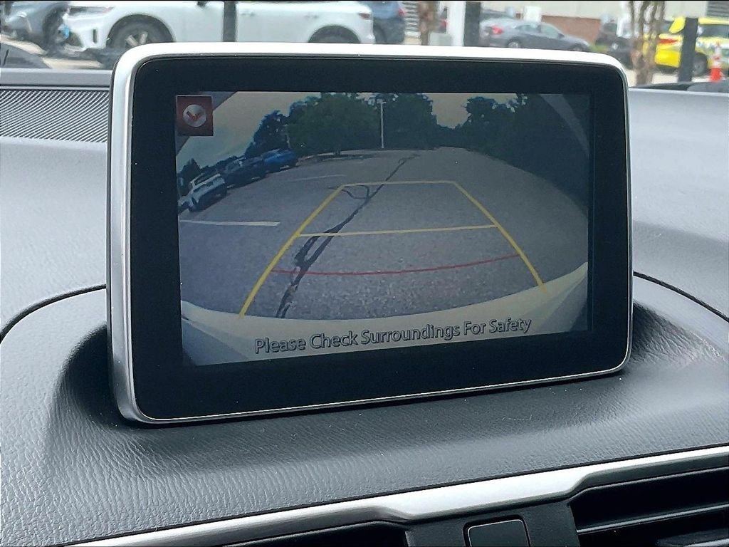 Used 2016 MAZDA MAZDA3 i Touring w/ Popular Equipment Package FWD image 19