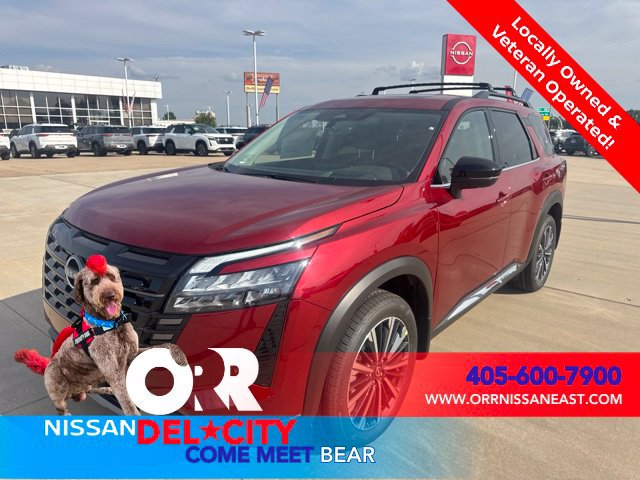 New 2026 Nissan Pathfinder Platinum w/ Accent Package