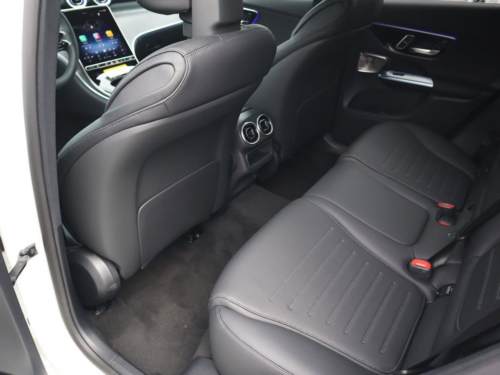 New 2026 Mercedes-Benz GLC 300 4MATIC image 10