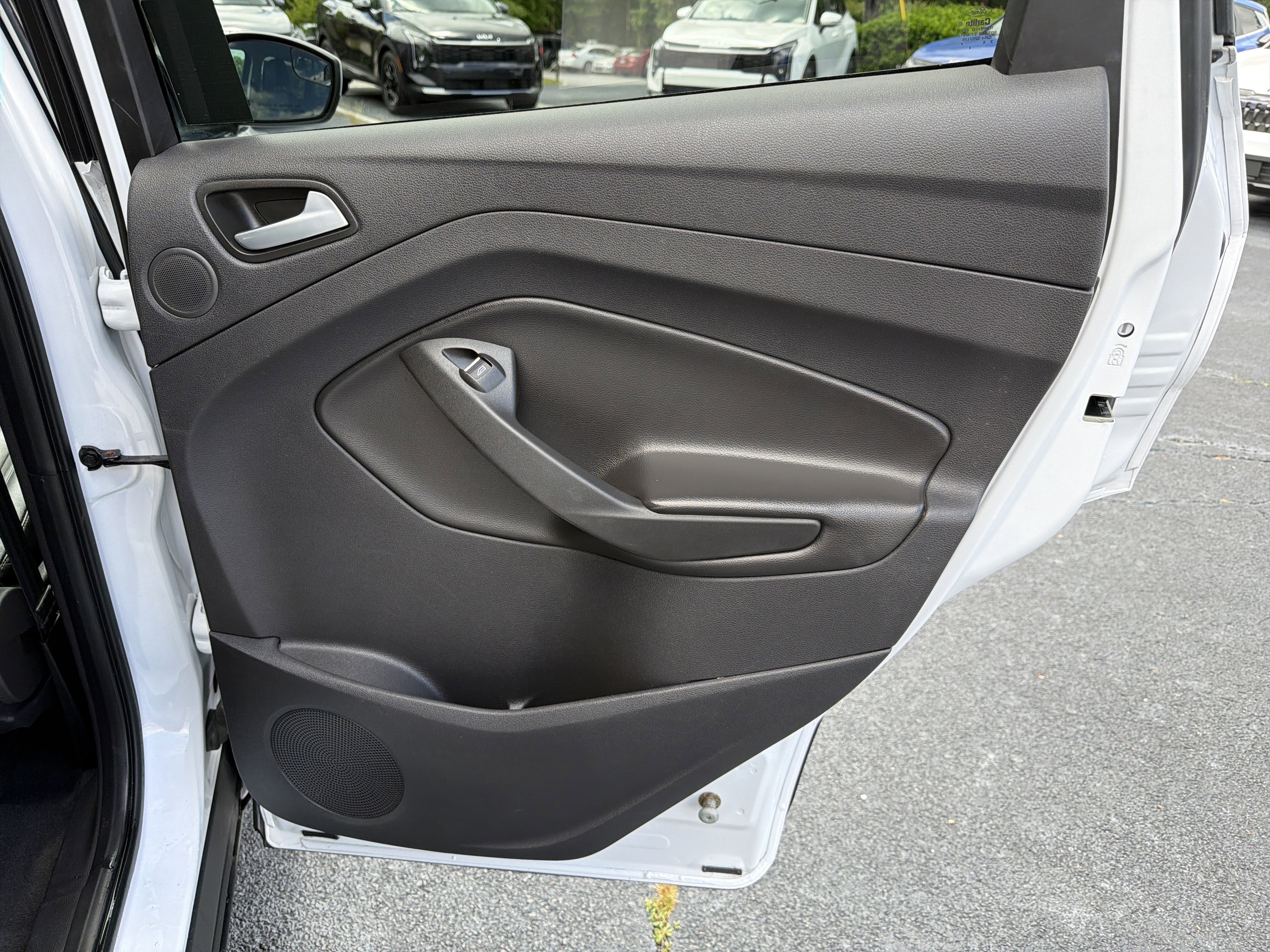 Used 2014 Ford Escape SE w/ Equipment Group 201A FWD image 14
