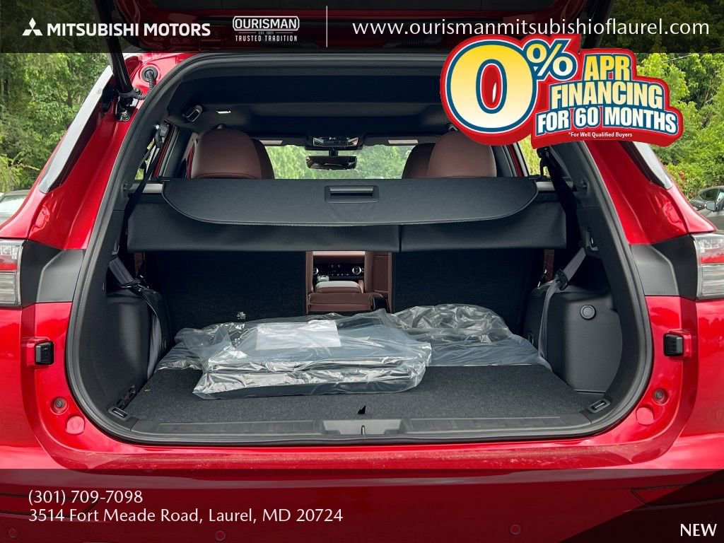 New 2025 Mitsubishi Outlander SEL image 11