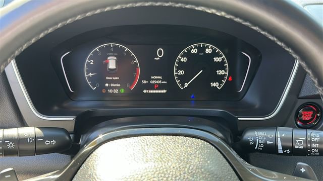 Used 2025 Honda Pilot Touring image 15