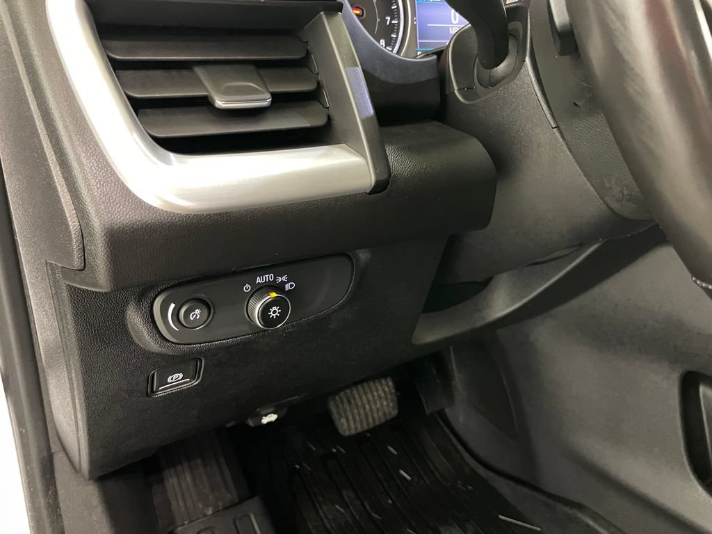 Used 2019 GMC Terrain SLE FWD image 23