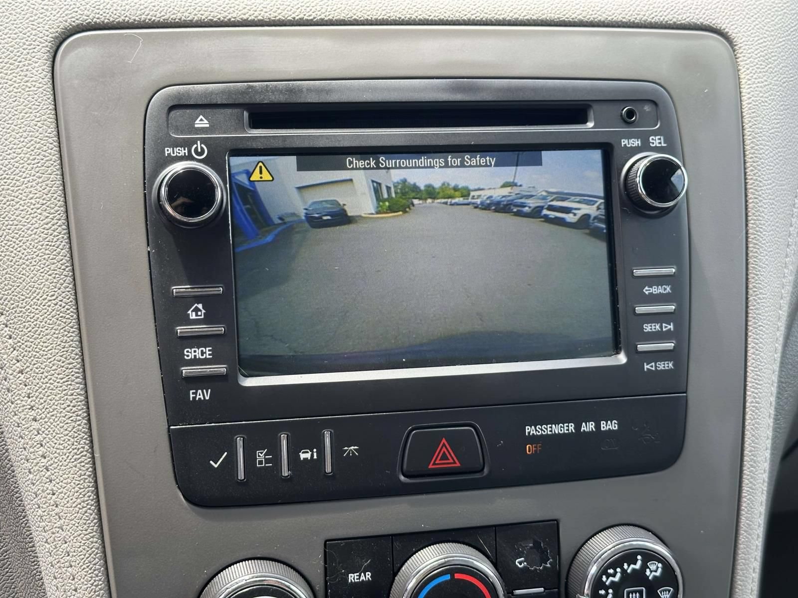 Used 2017 Chevrolet Traverse LS FWD image 11