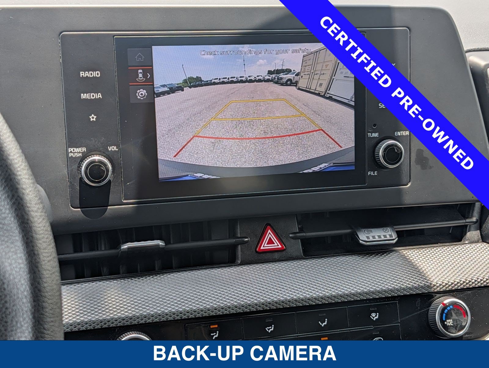 Used 2023 Kia Sportage LX FWD image 30