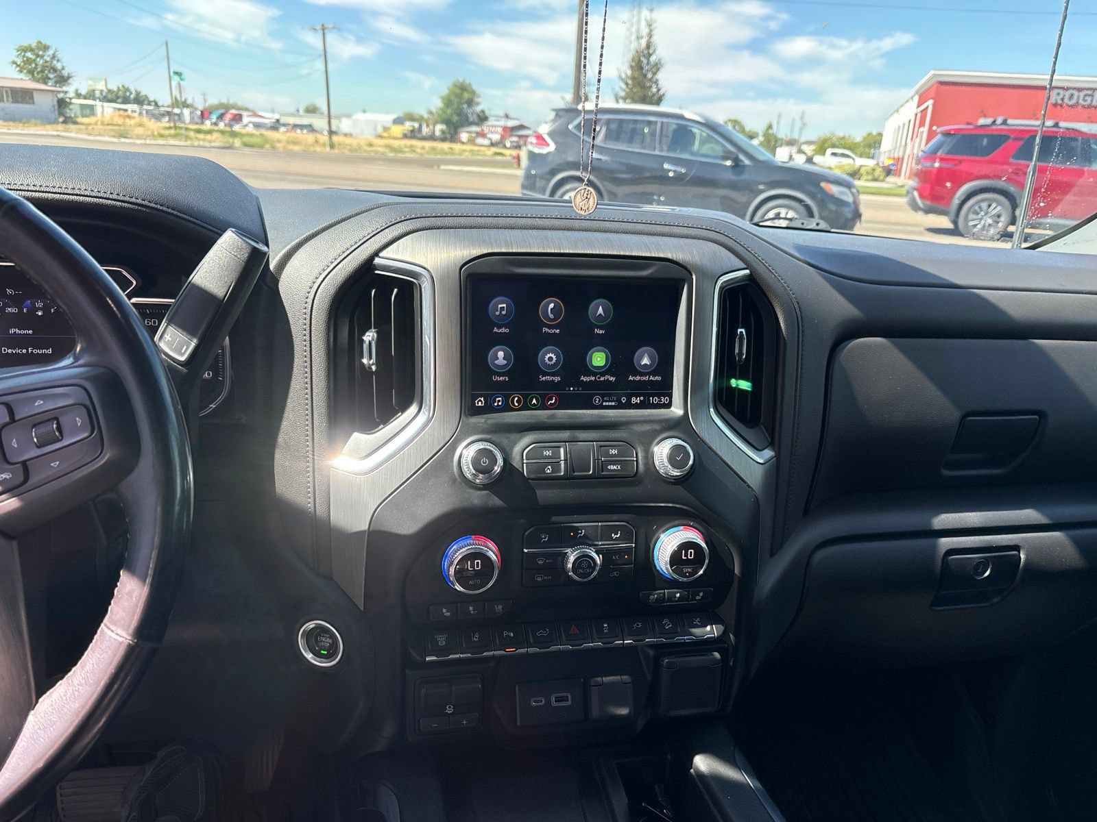 Used 2023 GMC Sierra 3500 Denali w/ Denali Ultimate Package AWD/4WD image 8
