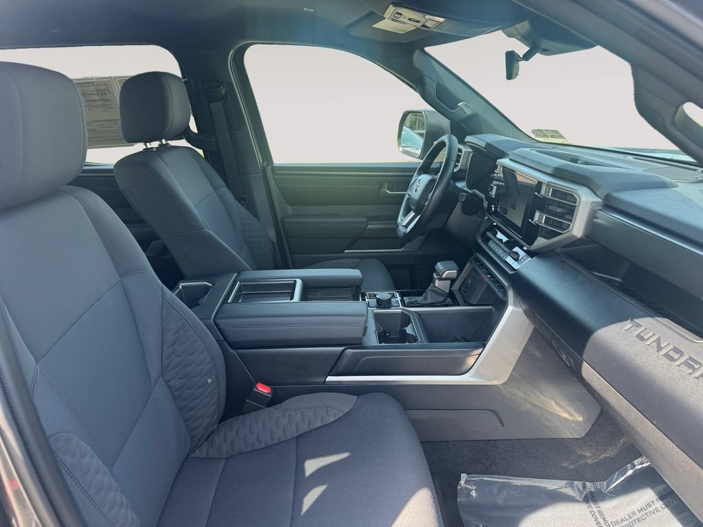 Used 2026 Toyota Tundra SR5 AWD/4WD image 15