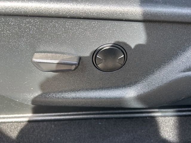 Used 2025 Ford F450 XLT w/ 360-Degree Camera Package image 17