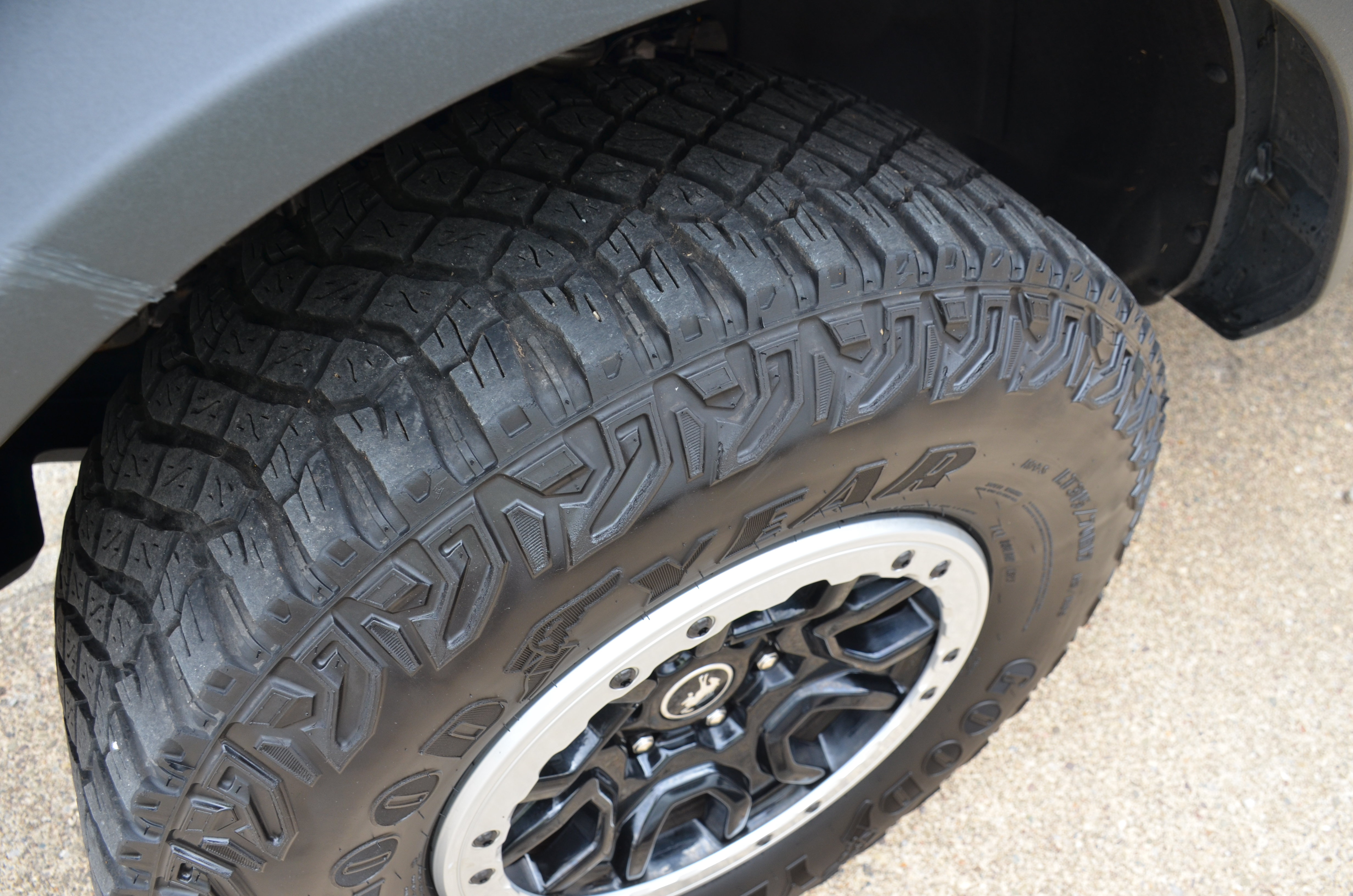 Used 2023 Ford Bronco Outer Banks w/ Sasquatch Package AWD/4WD image 12