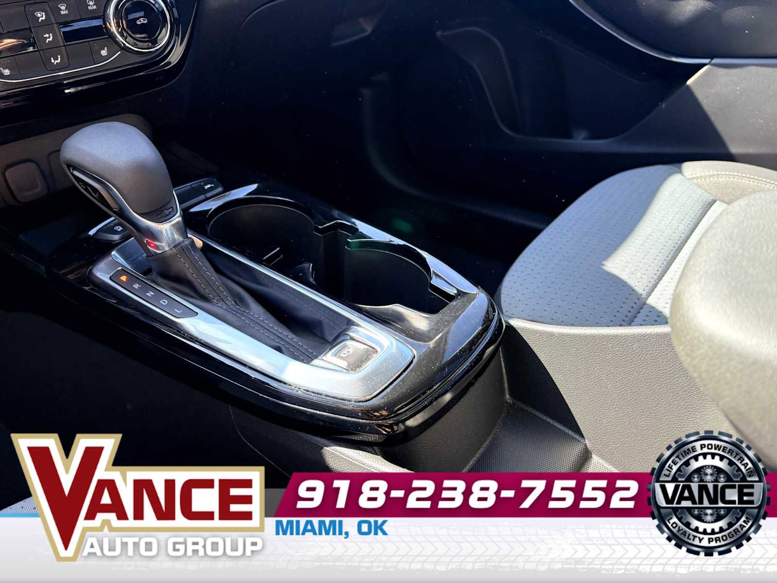 Used 2025 Chevrolet Trax LT w/ LT Convenience Package image 21