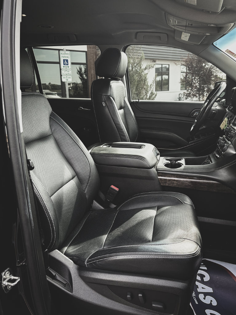 Used 2020 Chevrolet Tahoe LS AWD/4WD image 26