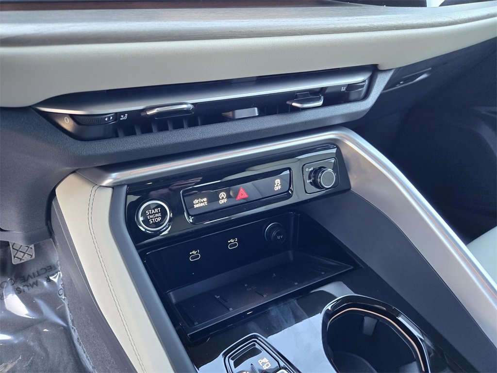 New 2025 Audi Q5 2.0T Premium Plus image 23