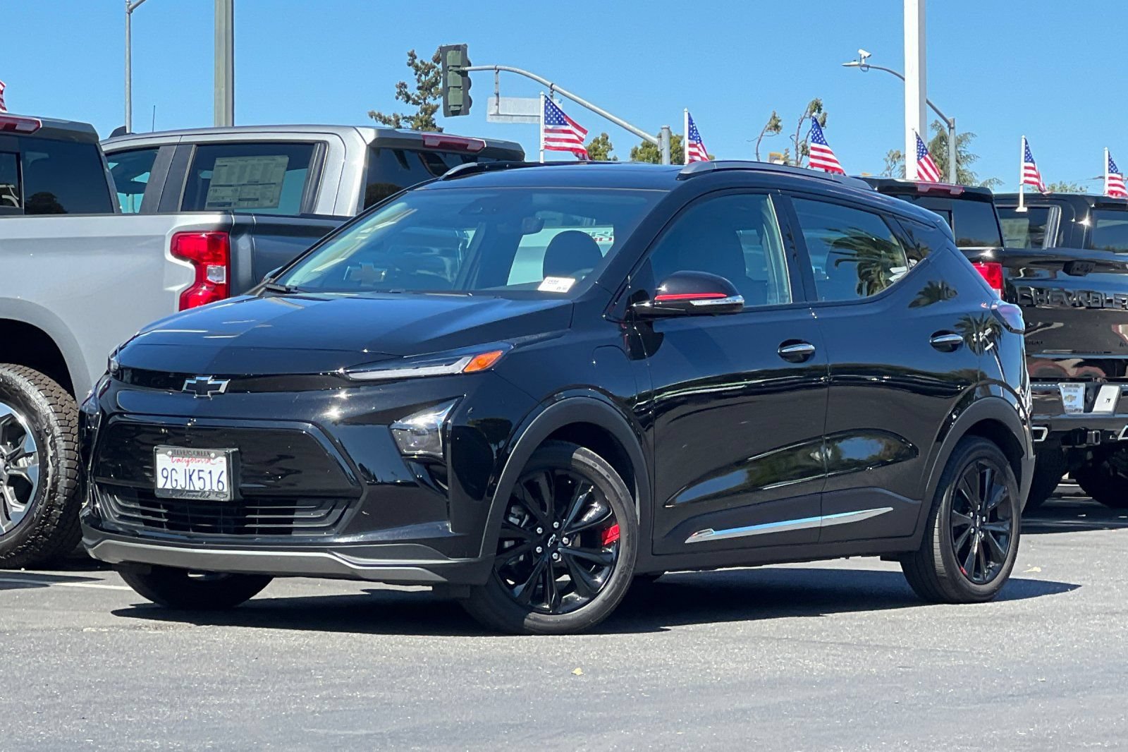 Used 2023 Chevrolet Bolt EUV Premier w/ Sun & Sound Package FWD image 9