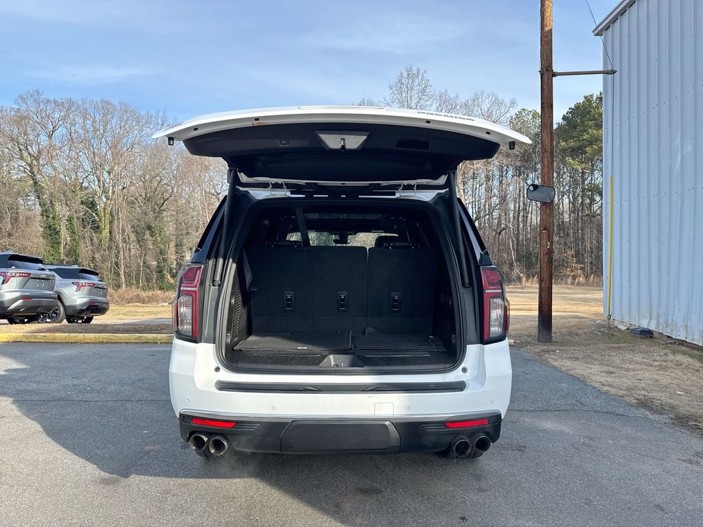 Used 2021 Chevrolet Tahoe Premier w/ Premium Package image 35