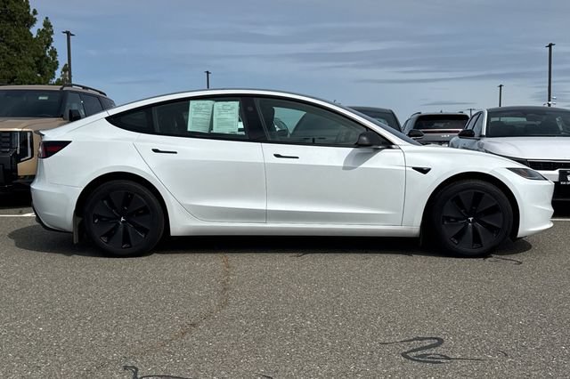 Used 2024 Tesla Model 3 Long Range RWD image 5