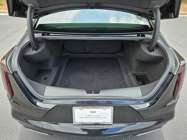 Used 2021 Cadillac CT4 Premium Luxury RWD image 18