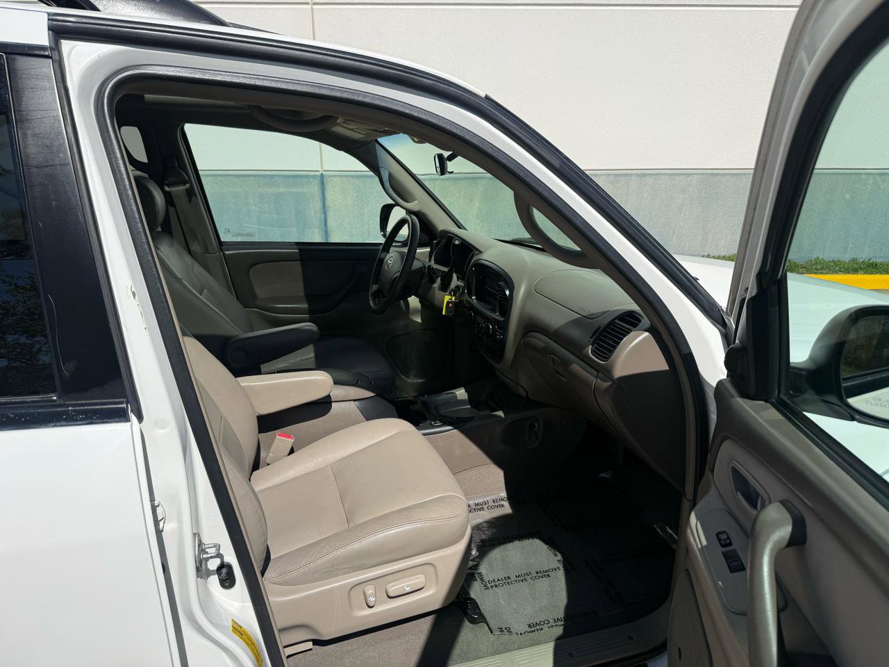 Used 2006 Toyota Sequoia SR5 image 22