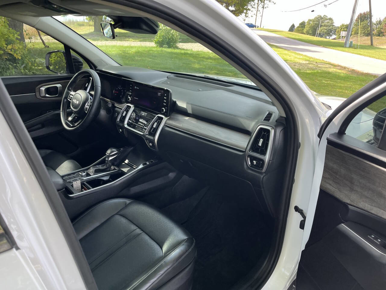 Used 2022 Kia Sorento S w/ Panoramic Sunroof Package image 34