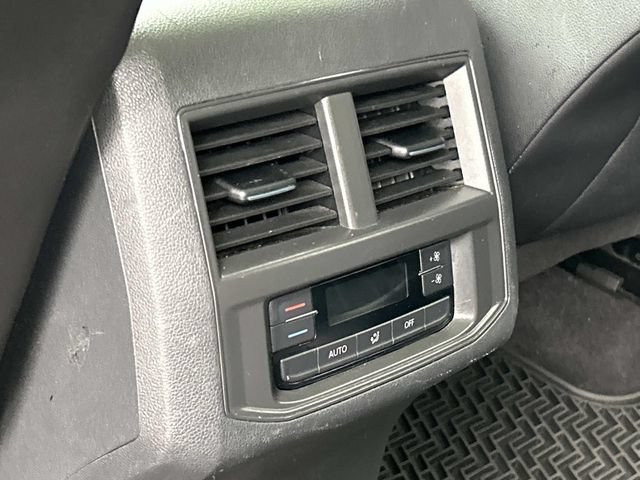 Used 2021 Volkswagen Atlas SEL FWD image 19