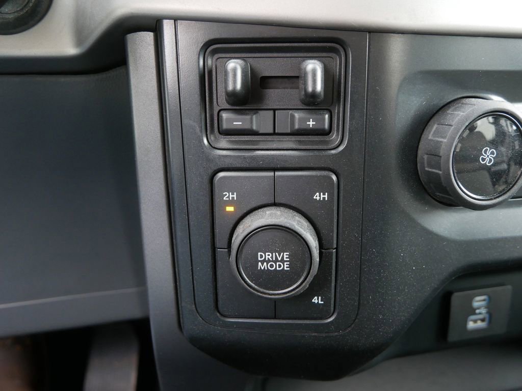 Certified 2022 Ford F150 XLT w/ Trailer Tow Package image 21