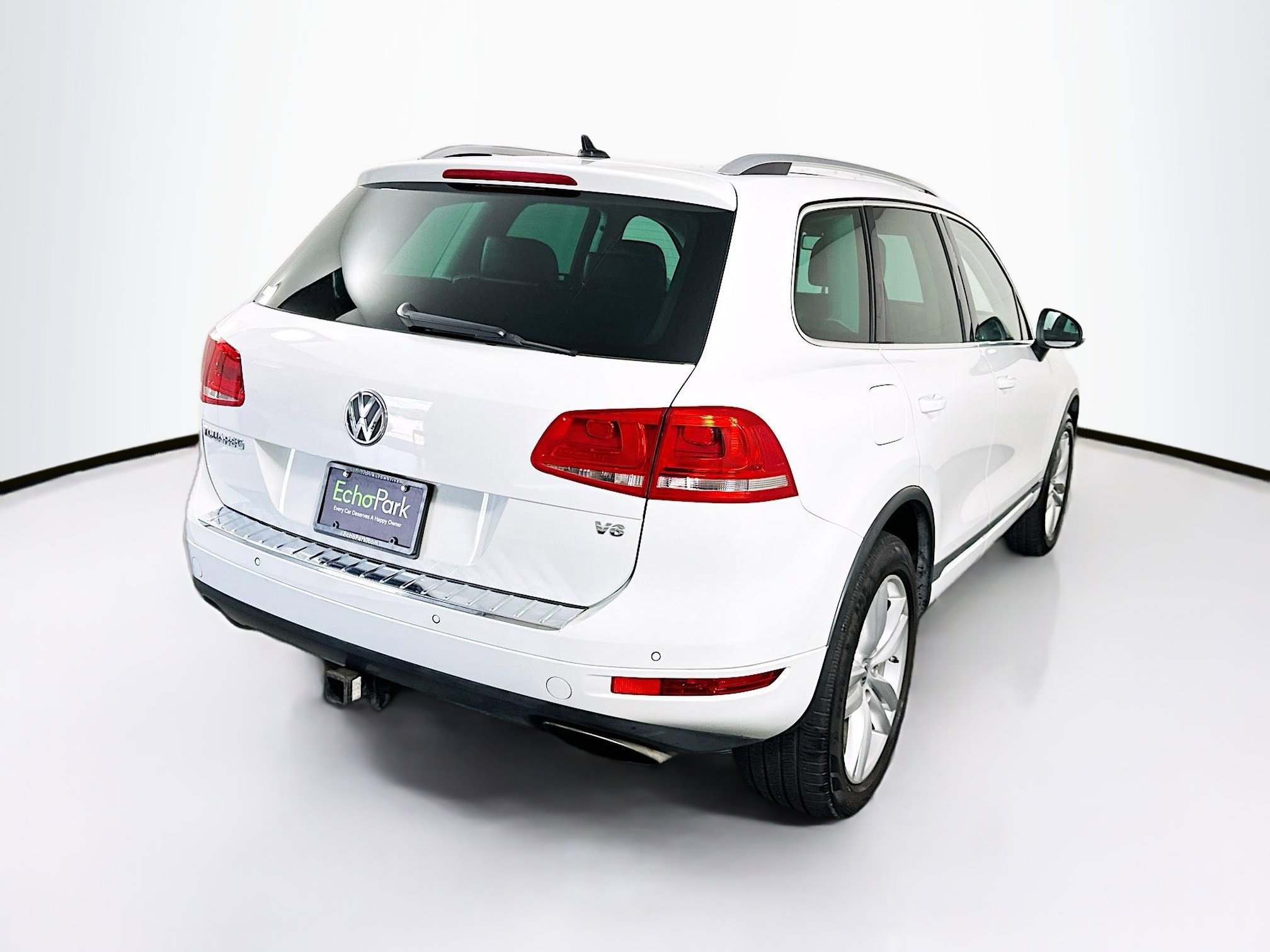 Used 2012 Volkswagen Touareg Sport AWD/4WD image 9