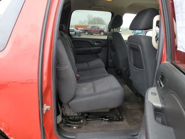 Used 2010 Chevrolet Avalanche LS w/ Exterior Plus Package image 25