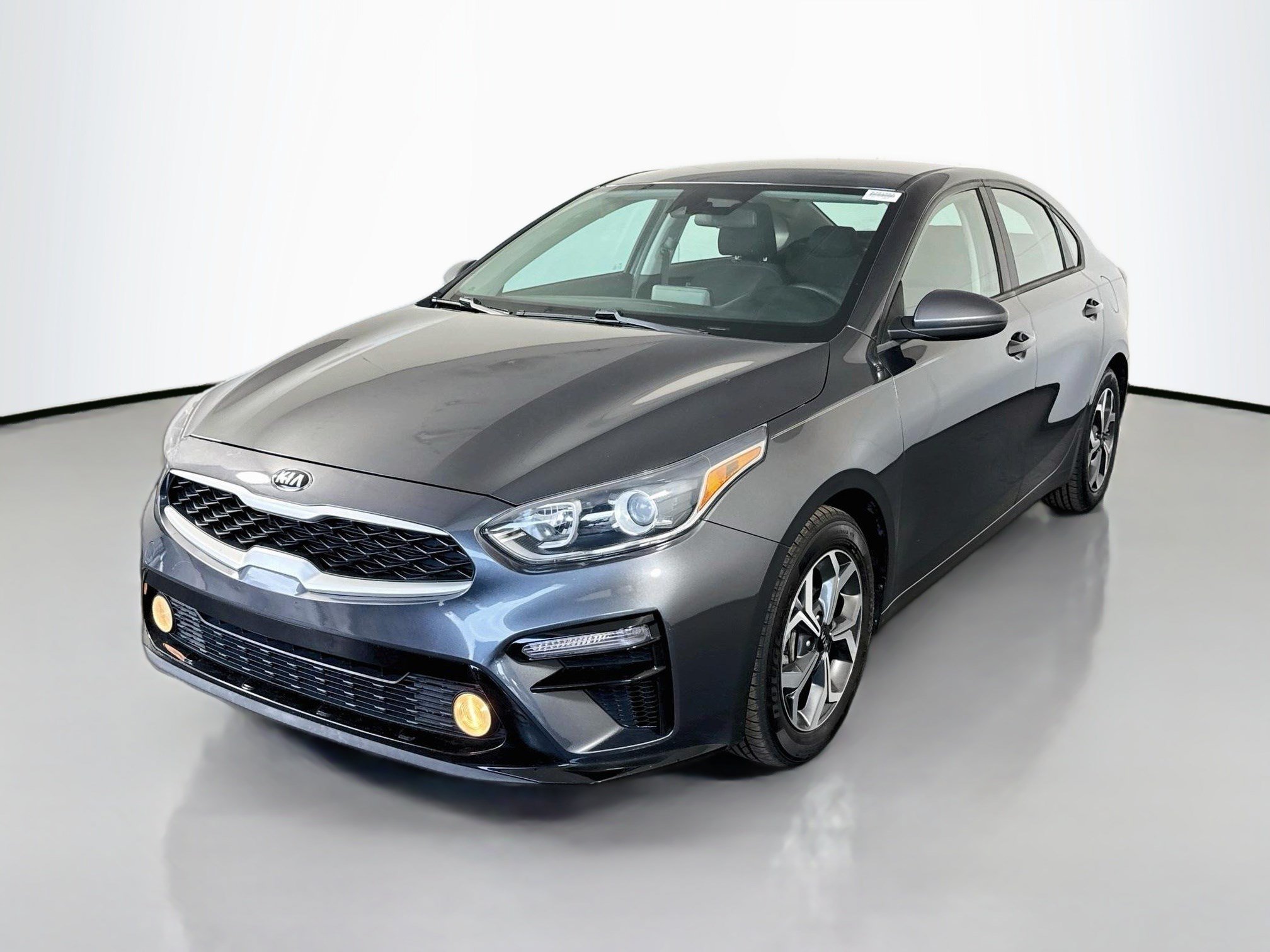 Used 2021 Kia Forte LXS FWD image 4