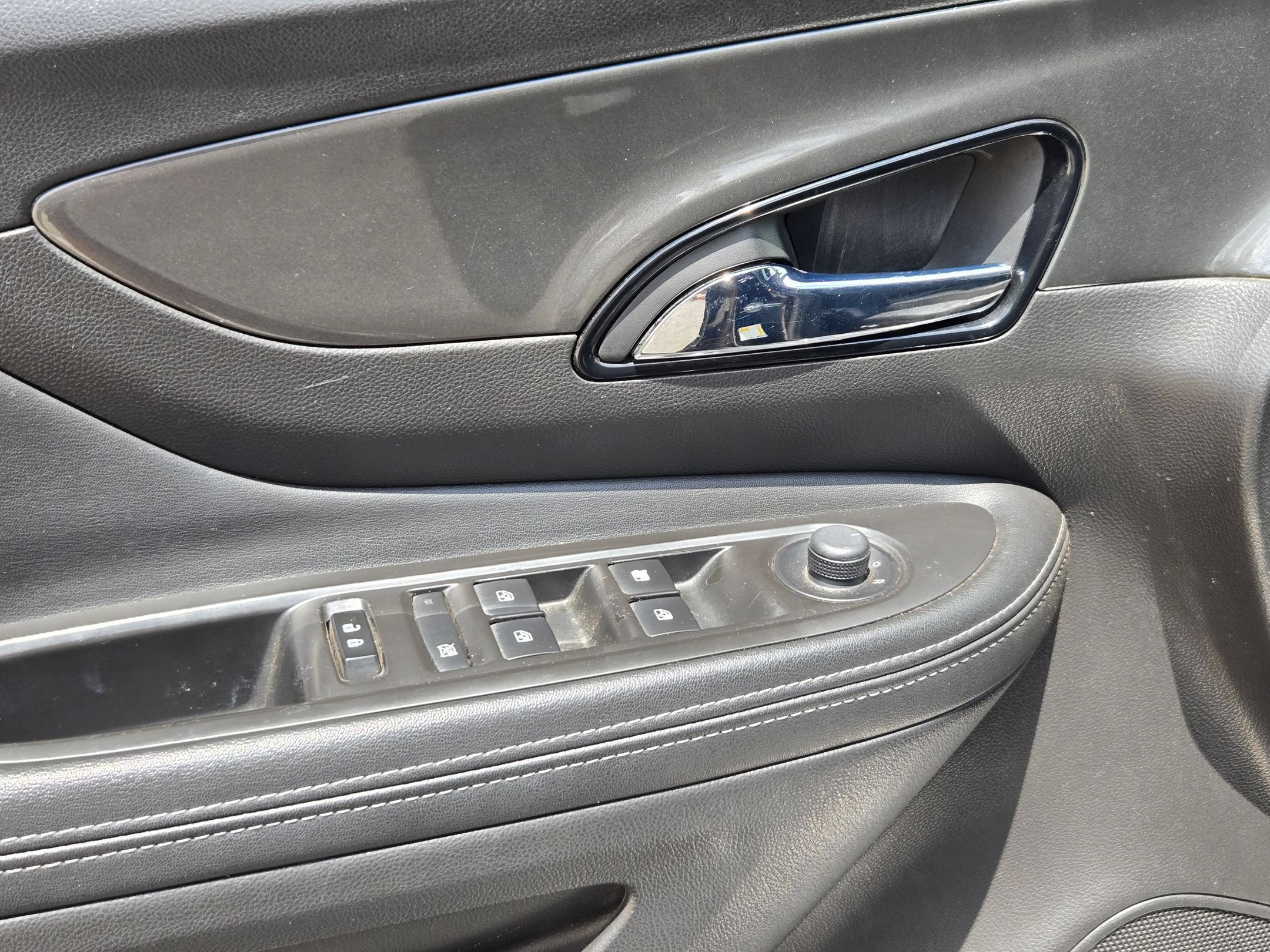 Used 2018 Buick Encore Preferred FWD image 8